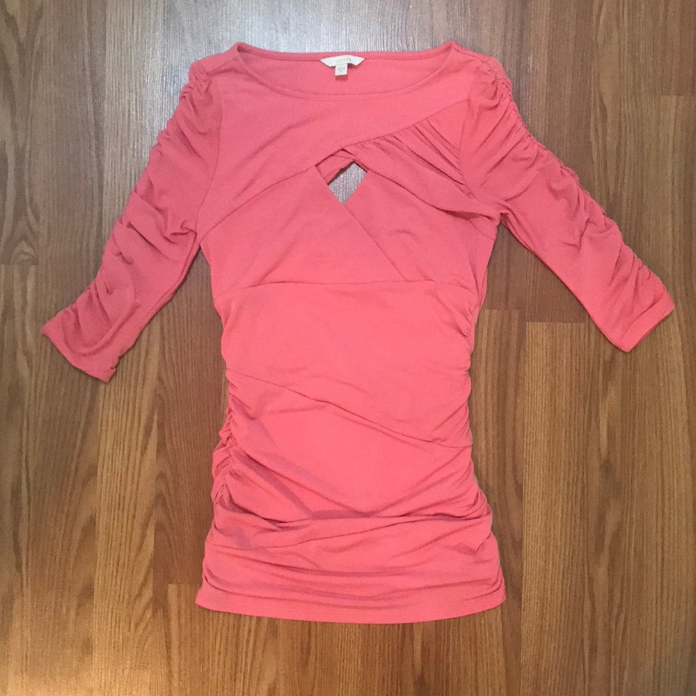 Guess top xs